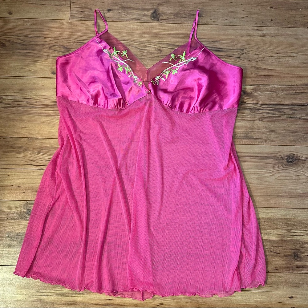 Cacique Bright Pink Slip Baby Doll Dress with Floral Embroidery Size 26/28